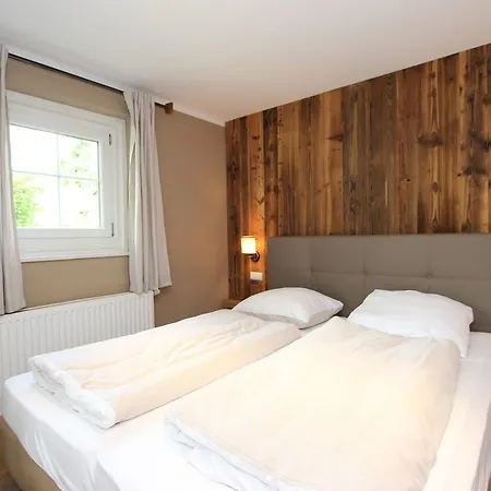 Villa Sch\u00f6nfeld Kitzbühel