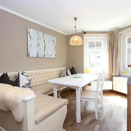 Villa Sch\u00f6nfeld Kitzbühel